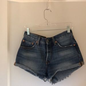 Levi’s 501 jean shorts